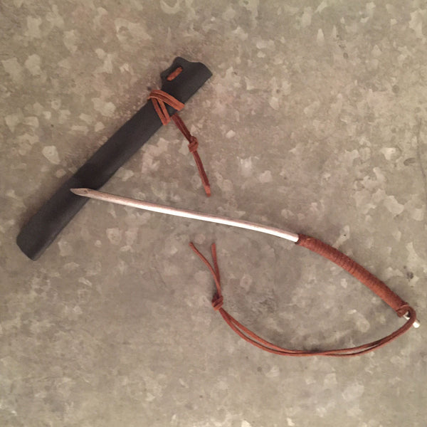 Résistance Pitchfork Dagger